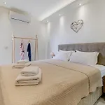 فيلة Goudis Thanasis Lefkáda