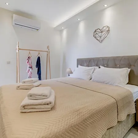 Villa Thanasis Tsoukaladhes